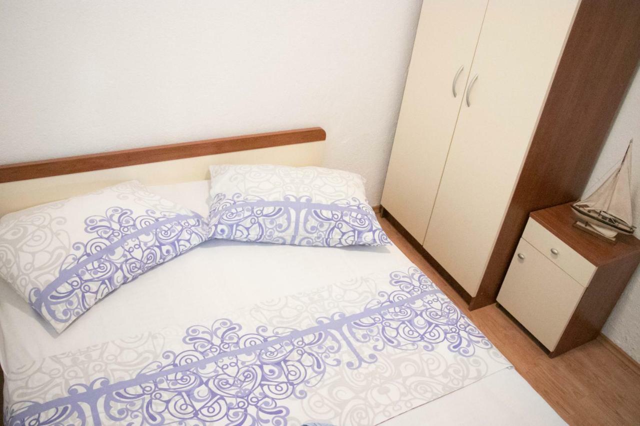 Apartment Lorena Sevid Exterior foto