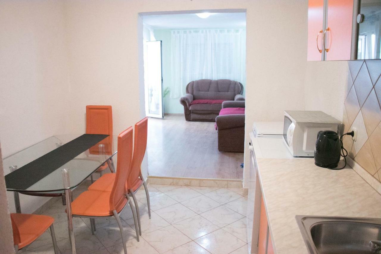 Apartment Lorena Sevid Exterior foto